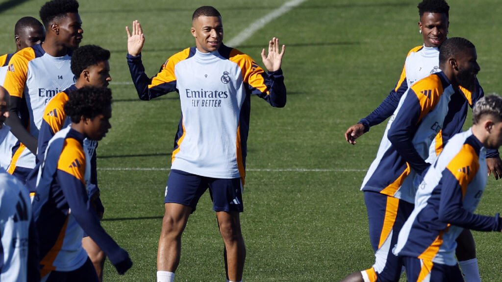 Toni Kroos dashes Madrid hopes: "It's impossible"