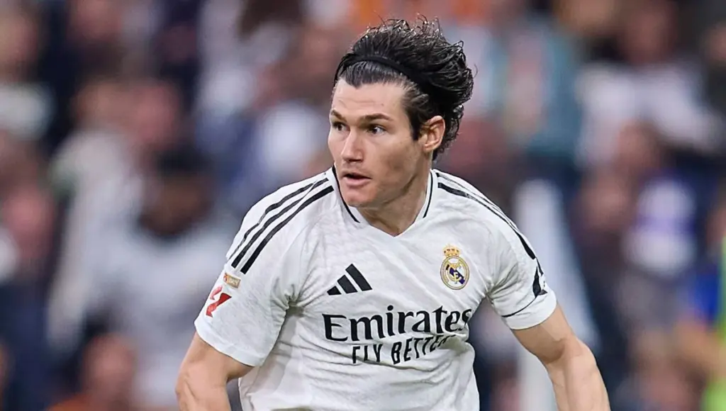 Carlo Ancelotti has a perfect 25-year-old left-back after the Alphonso Davies setback