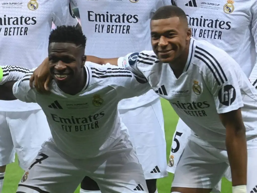 Mbappé Golden Boot? Vinicius' stunning announcement after the 5-1 win against Salzburg