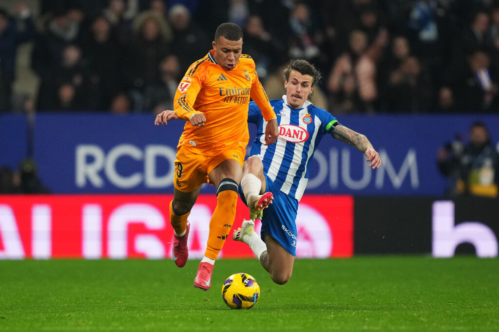 After his nasty foul on Kylian Mbappé, Carlos Romero reveals: "I told him…"
