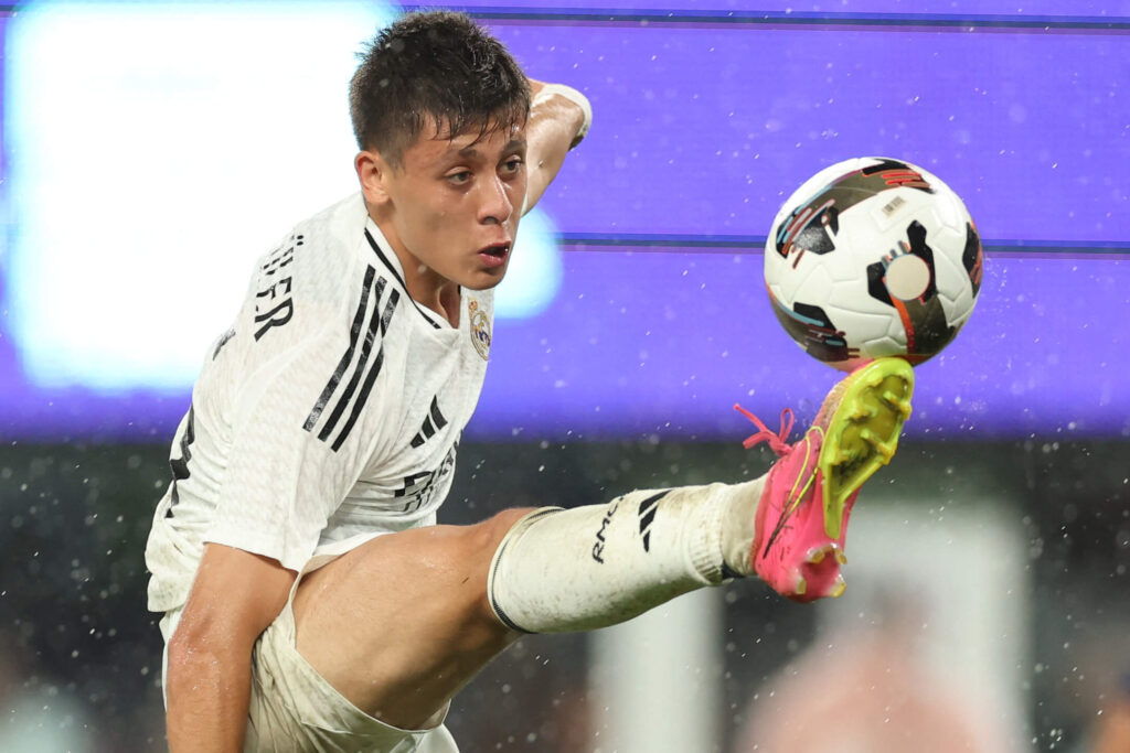 Arda Güler or Endrick: Florentino Pérez has decided, "He is the one who needs to go on loan"