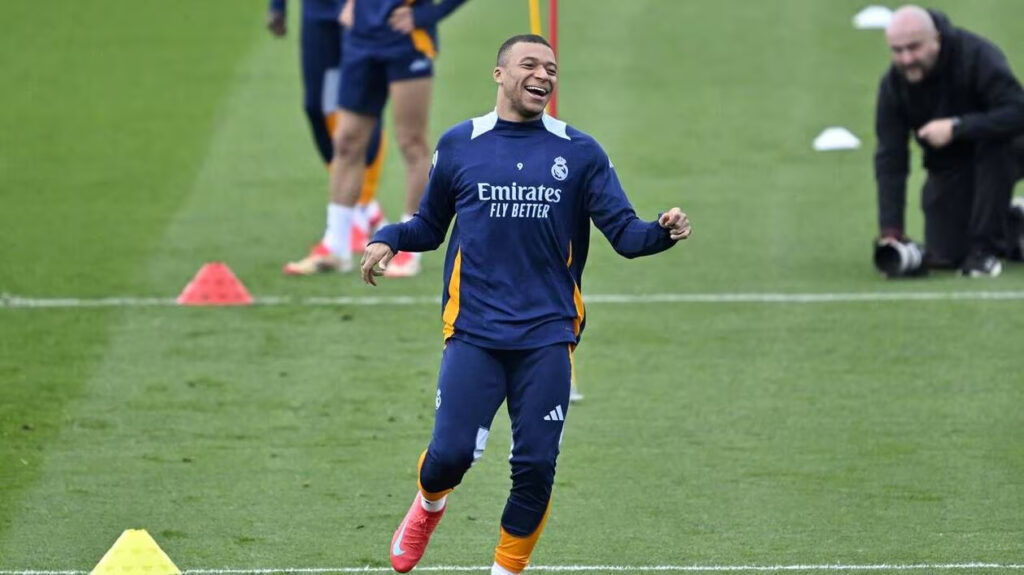 Forget the tooth: Why was Kylian Mbappé awful against Betis and Atlético?