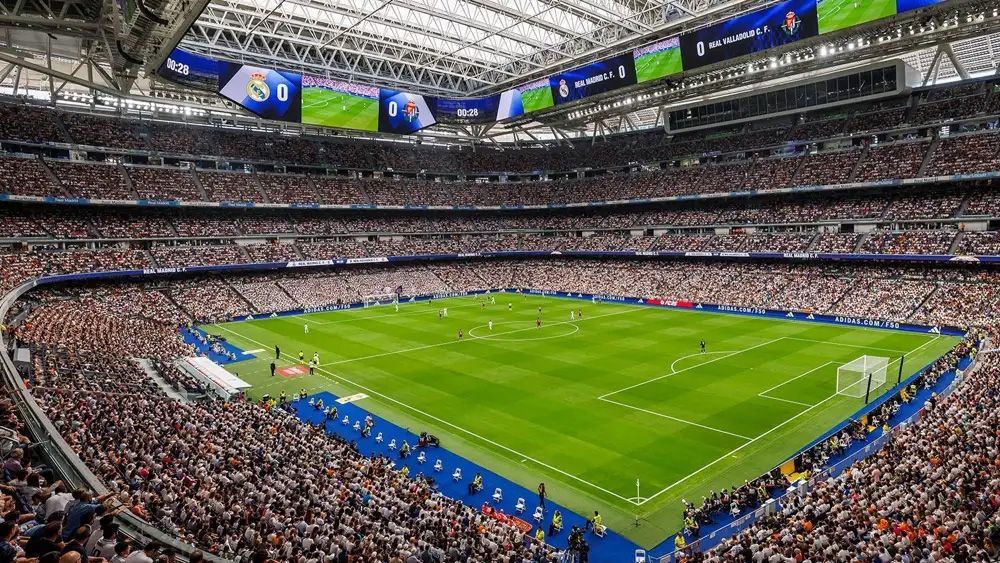 Order from Florentino Pérez: Why does Real Madrid play all year under a closed Bernabéu?