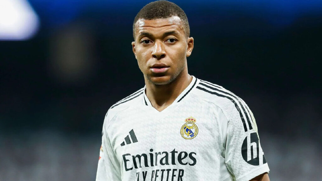 Depuis le Qatar, Carlo Ancelotti lâche l'inattendu sur Kylian : "Mbappé a atteint son…"