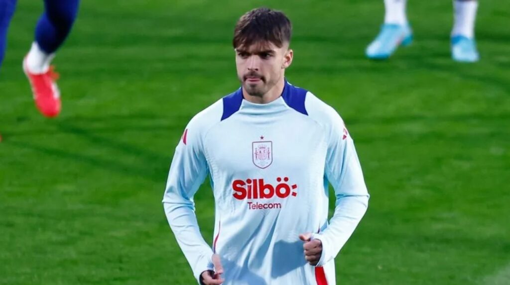 Zéro minute en 2 matchs avec l'Espagne pour Raúl Asencio : Luis de la Fuente balance cash
