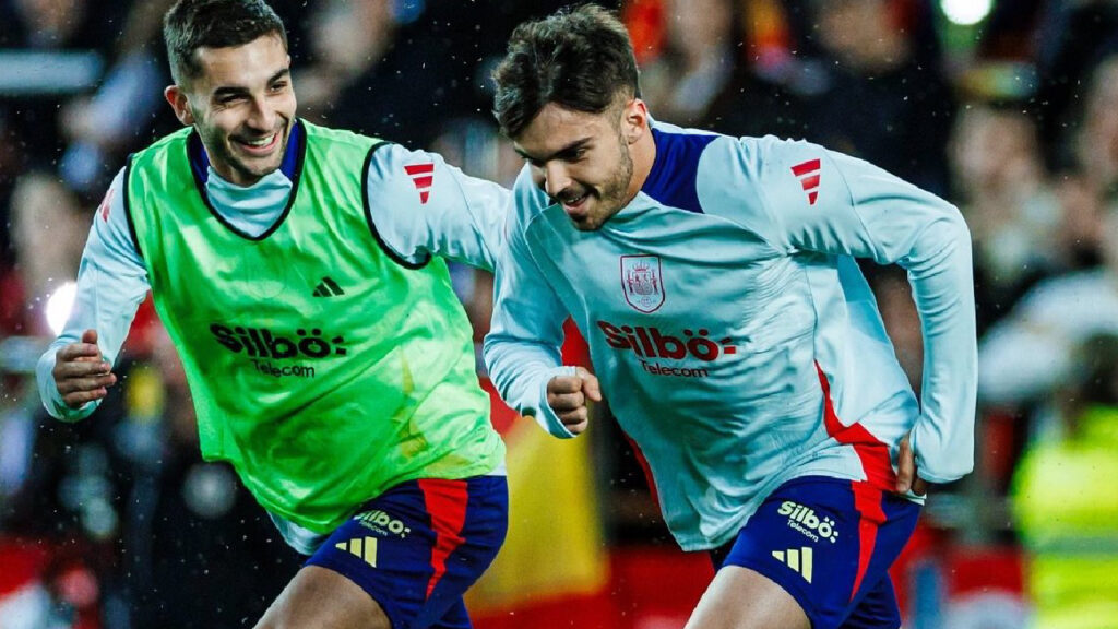 Après un duel Raúl Asencio - Pedri à l'entraînement, Lamine Yamal balance sur le Madrilène