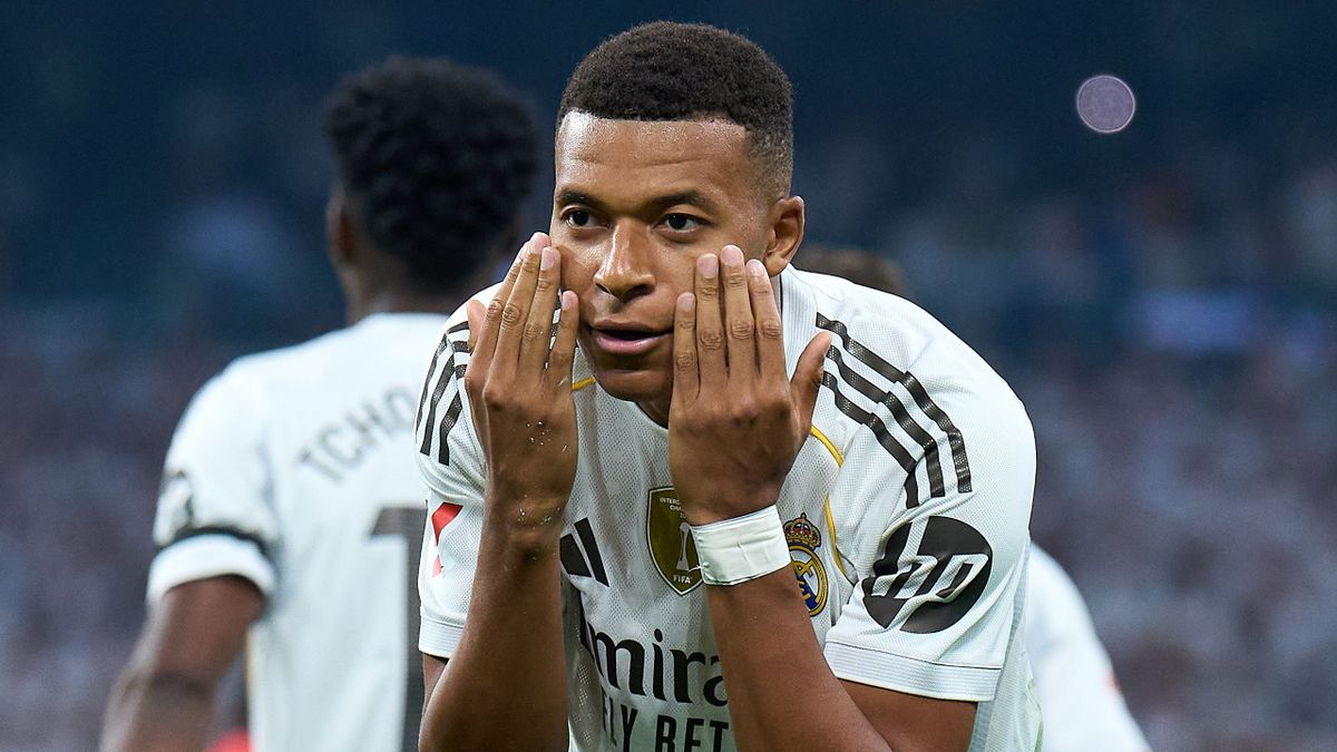 Kylian Mbappé prend le dessus sur Vinicius Junior